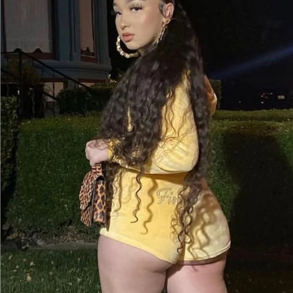 Fine Girl So 2000s Rhinestone Tracksuit (Jacket + Shorts) - Picture 1 of 8